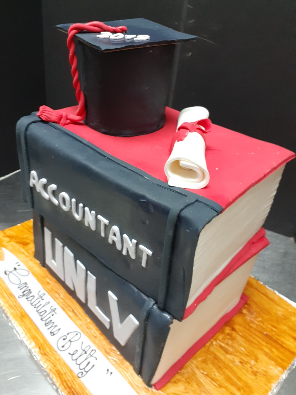 Accountant theme cake, Food & Drinks, Packaged & Instant Food on Carousell